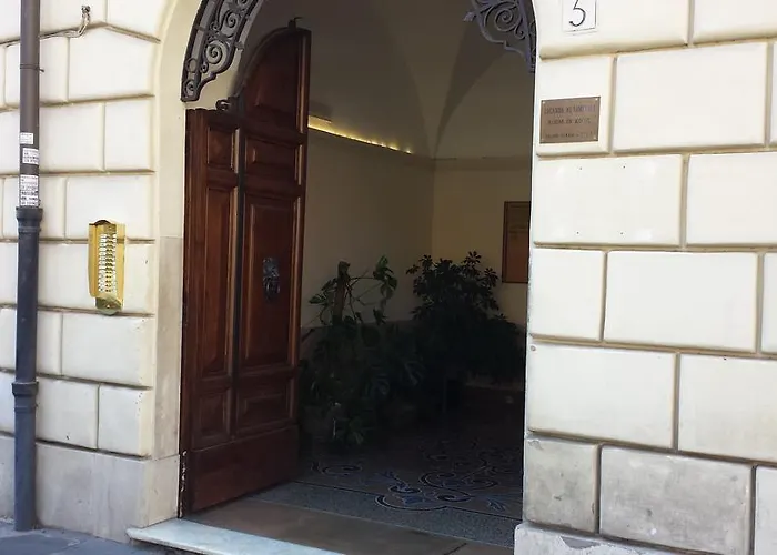 Guest house Mosaic Central Guest House 3*