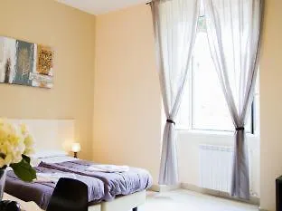 Mosaic Central Guest House 3*